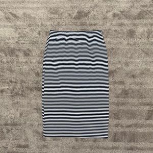 Black and white striped pencil skirt